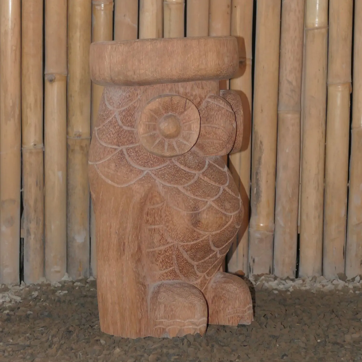  Product image 4 of the product “Owl Statue as Stool. From coconut palm 50cm Height. Approx. 25cm dia. ”